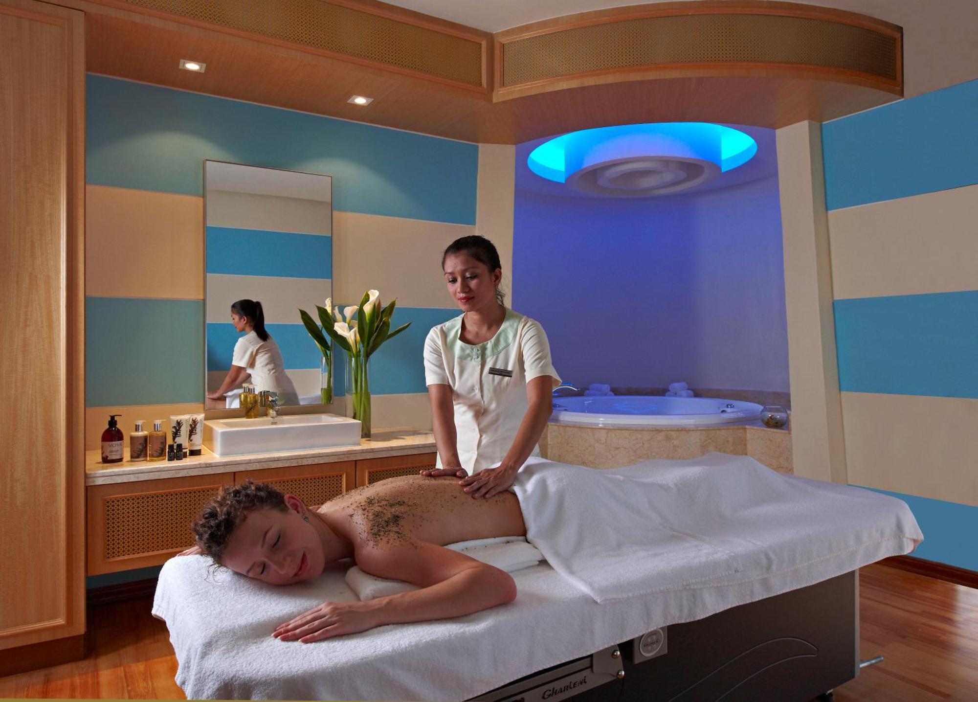The Chateau Spa & Wellness Resort Bukit Tinggi Facilities photo Massage
