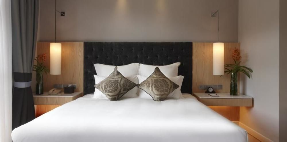 The Chateau Spa & Wellness Resort Bukit Tinggi Room photo A bedroom at the hotel